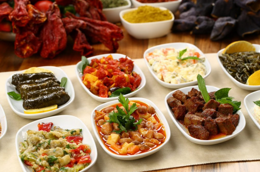 Meze, gli “antipasti” turchi e ottomani